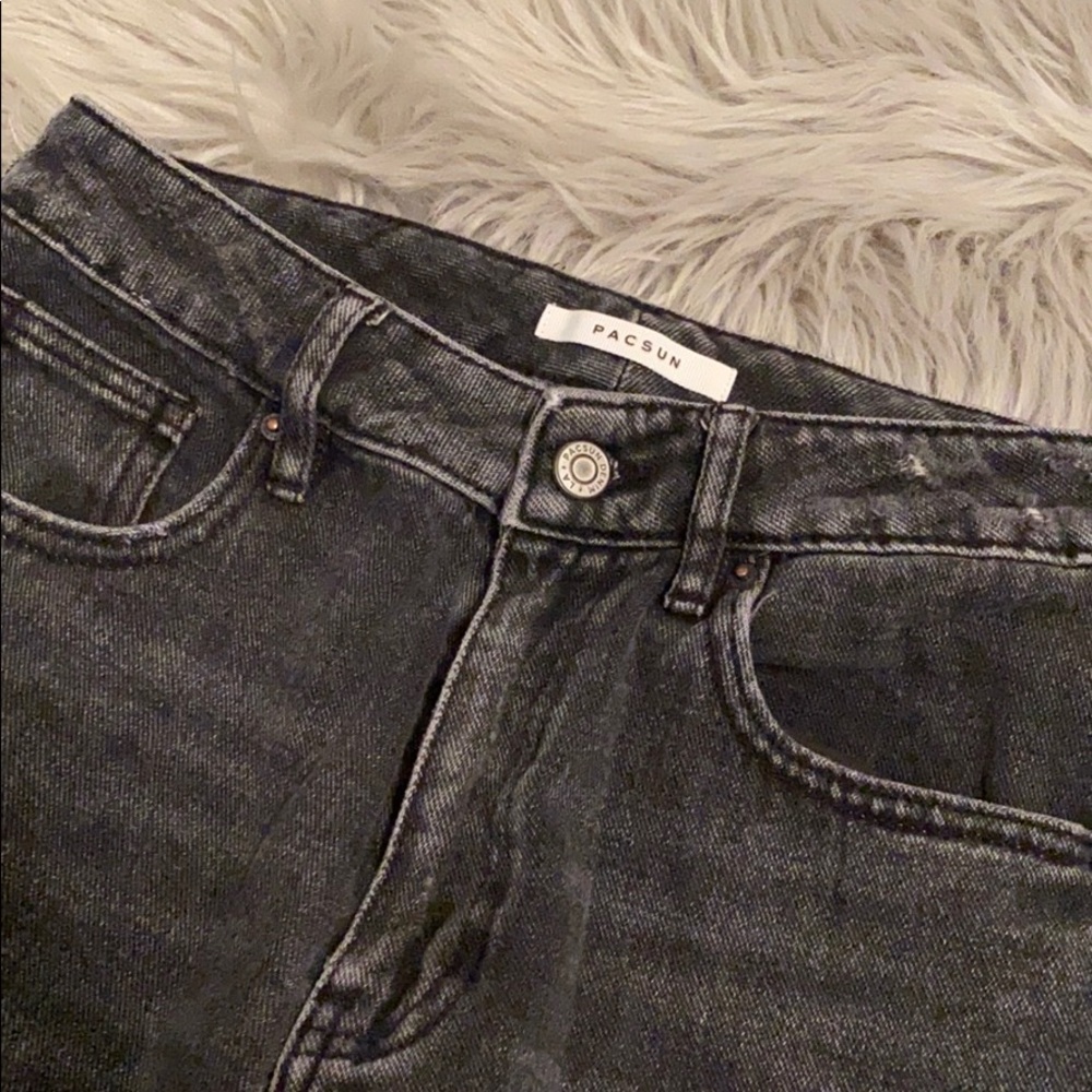PacSun Mom Jeans